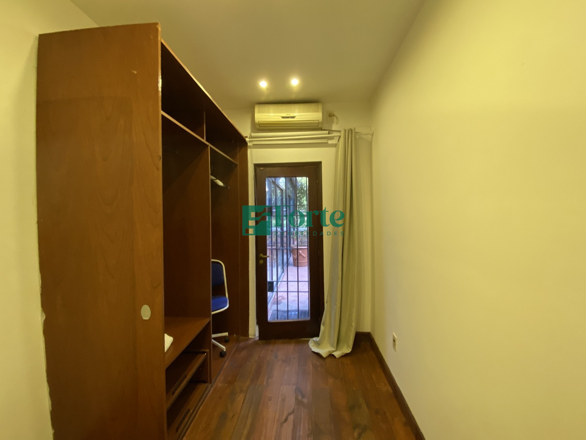 Apartamento ID.15 - Puerto del Buceo, 3 cuartos, 2 suites, servicio, jardin, vista veleros.