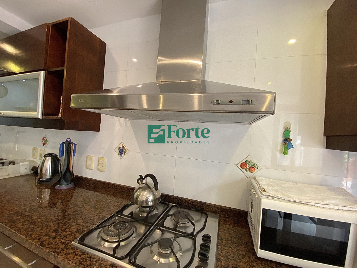 Apartamento ID.15 - Puerto del Buceo, 3 cuartos, 2 suites, servicio, jardin, vista veleros.
