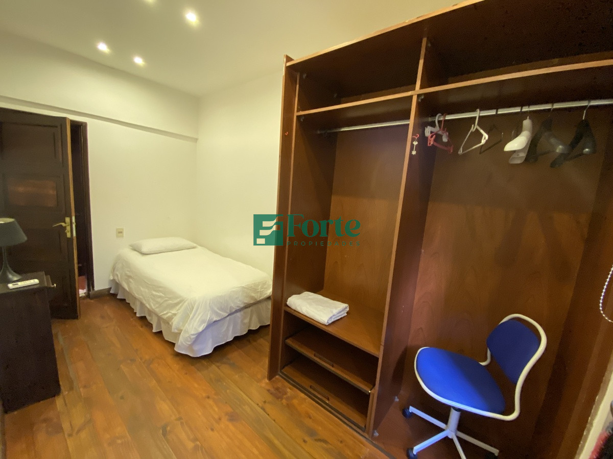 Apartamento ID.15 - Puerto del Buceo, 3 cuartos, 2 suites, servicio, jardin, vista veleros.