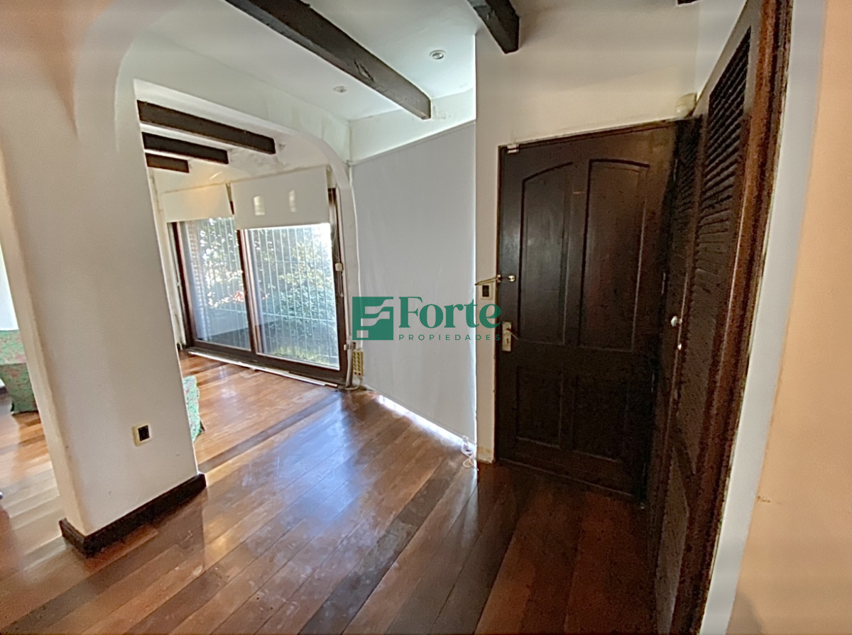 Apartamento ID.15 - Puerto del Buceo, 3 cuartos, 2 suites, servicio, jardin, vista veleros.