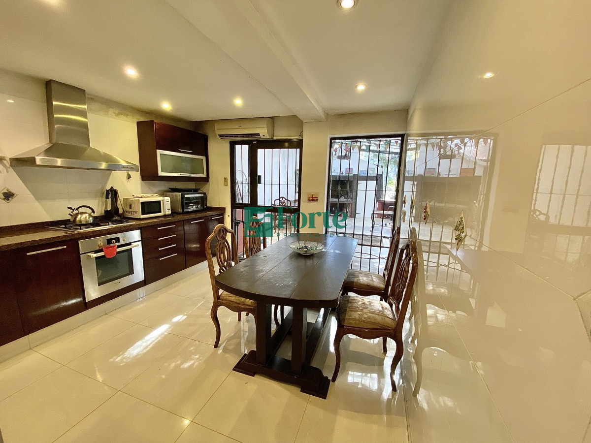 Apartamento ID.15 - Puerto del Buceo, 3 cuartos, 2 suites, servicio, jardin, vista veleros.