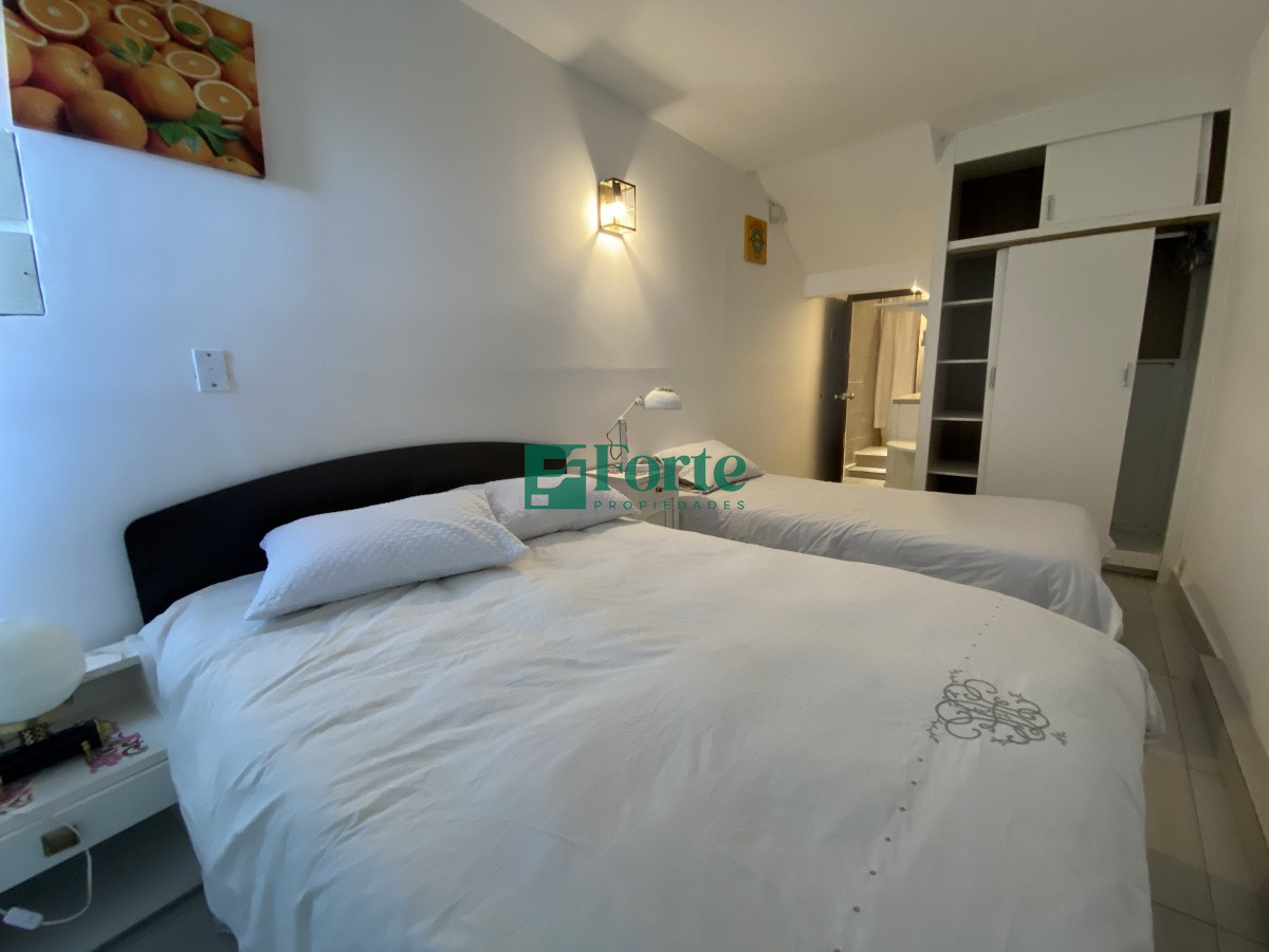 Apartamento ID.15 - Puerto del Buceo, 3 cuartos, 2 suites, servicio, jardin, vista veleros.