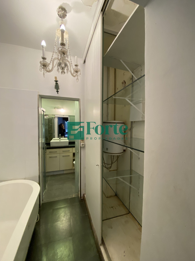Apartamento ID.15 - Puerto del Buceo, 3 cuartos, 2 suites, servicio, jardin, vista veleros.