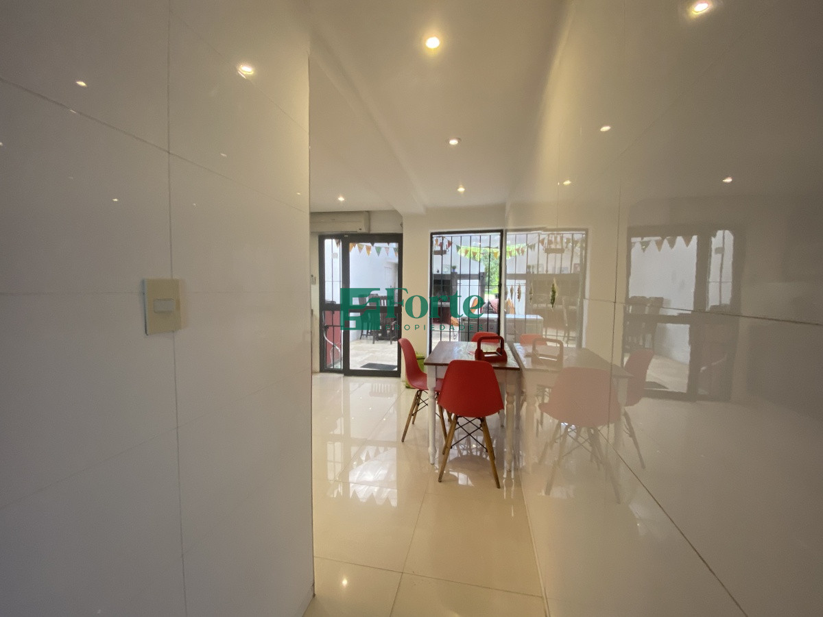 Apartamento ID.15 - Puerto del Buceo, 3 cuartos, 2 suites, servicio, jardin, vista veleros.