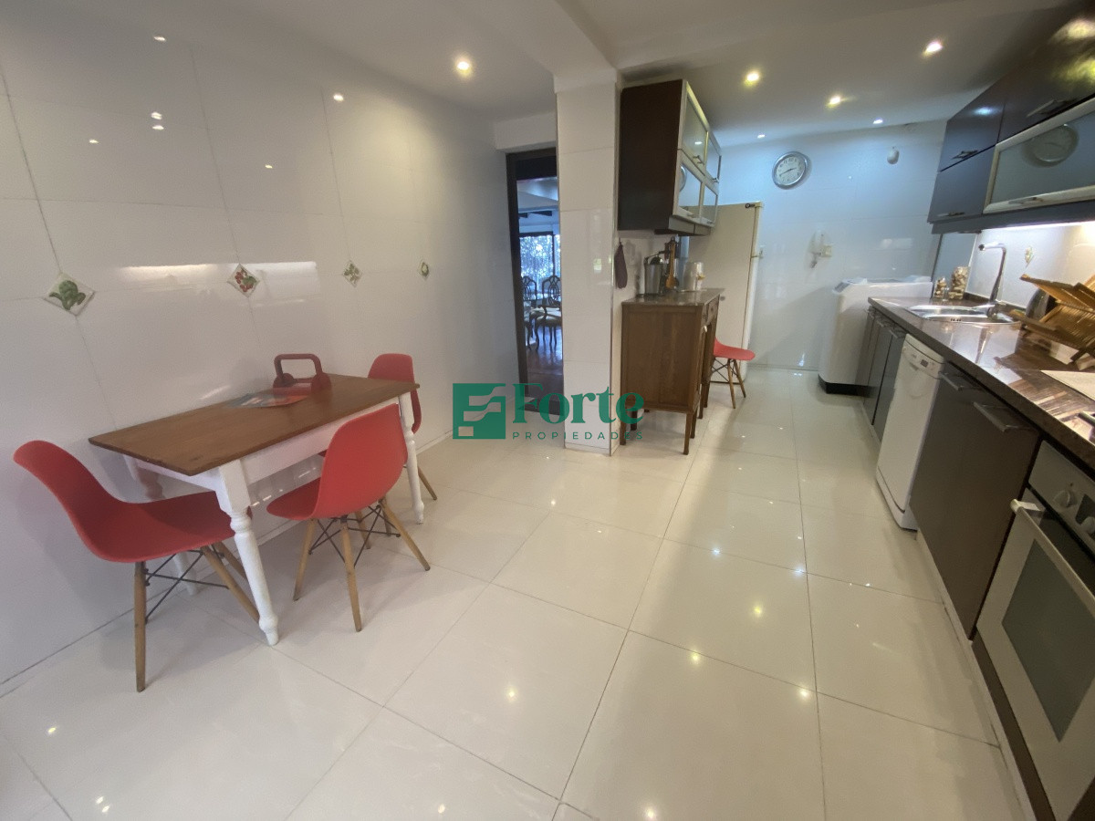 Apartamento ID.15 - Puerto del Buceo, 3 cuartos, 2 suites, servicio, jardin, vista veleros.