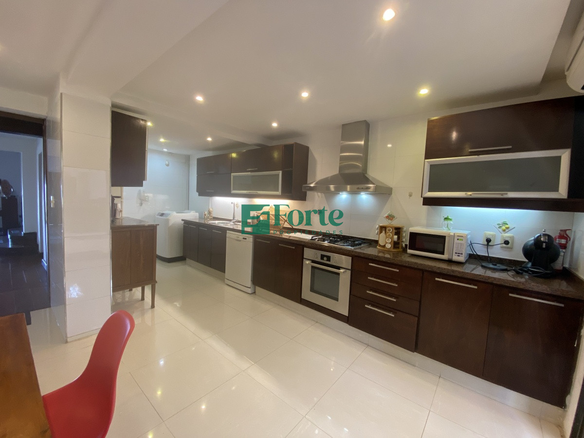 Apartamento ID.15 - Puerto del Buceo, 3 cuartos, 2 suites, servicio, jardin, vista veleros.