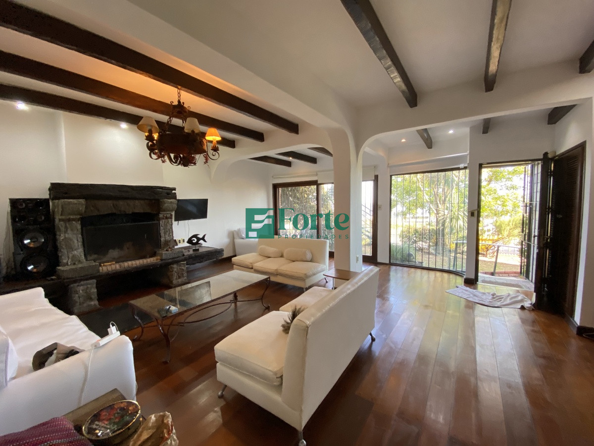 Apartamento ID.15 - Puerto del Buceo, 3 cuartos, 2 suites, servicio, jardin, vista veleros.