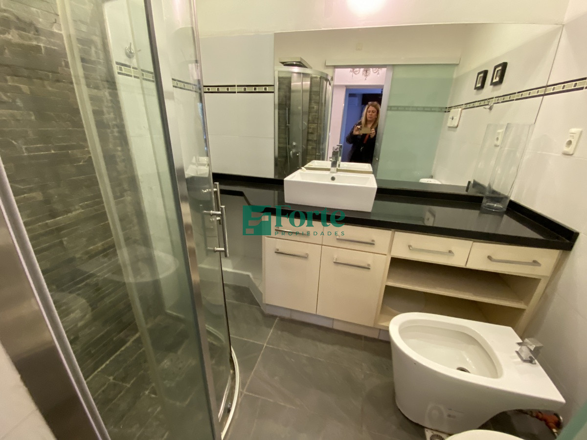Apartamento ID.15 - Puerto del Buceo, 3 cuartos, 2 suites, servicio, jardin, vista veleros.