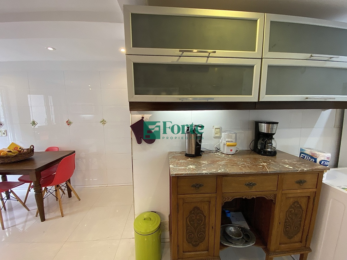 Apartamento ID.15 - Puerto del Buceo, 3 cuartos, 2 suites, servicio, jardin, vista veleros.