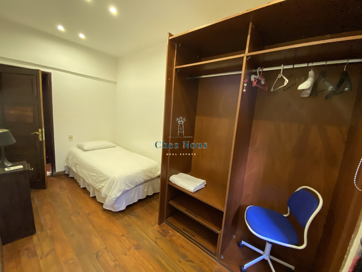 Apartamento ID.753 - Puerto del Buceo, 3 cuartos, 2 suites, servicio, jardin, vista veleros.