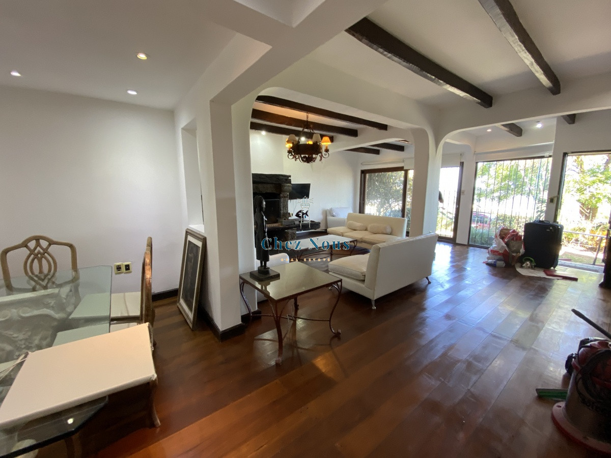 Apartamento ID.753 - Puerto del Buceo, 3 cuartos, 2 suites, servicio, jardin, vista veleros.