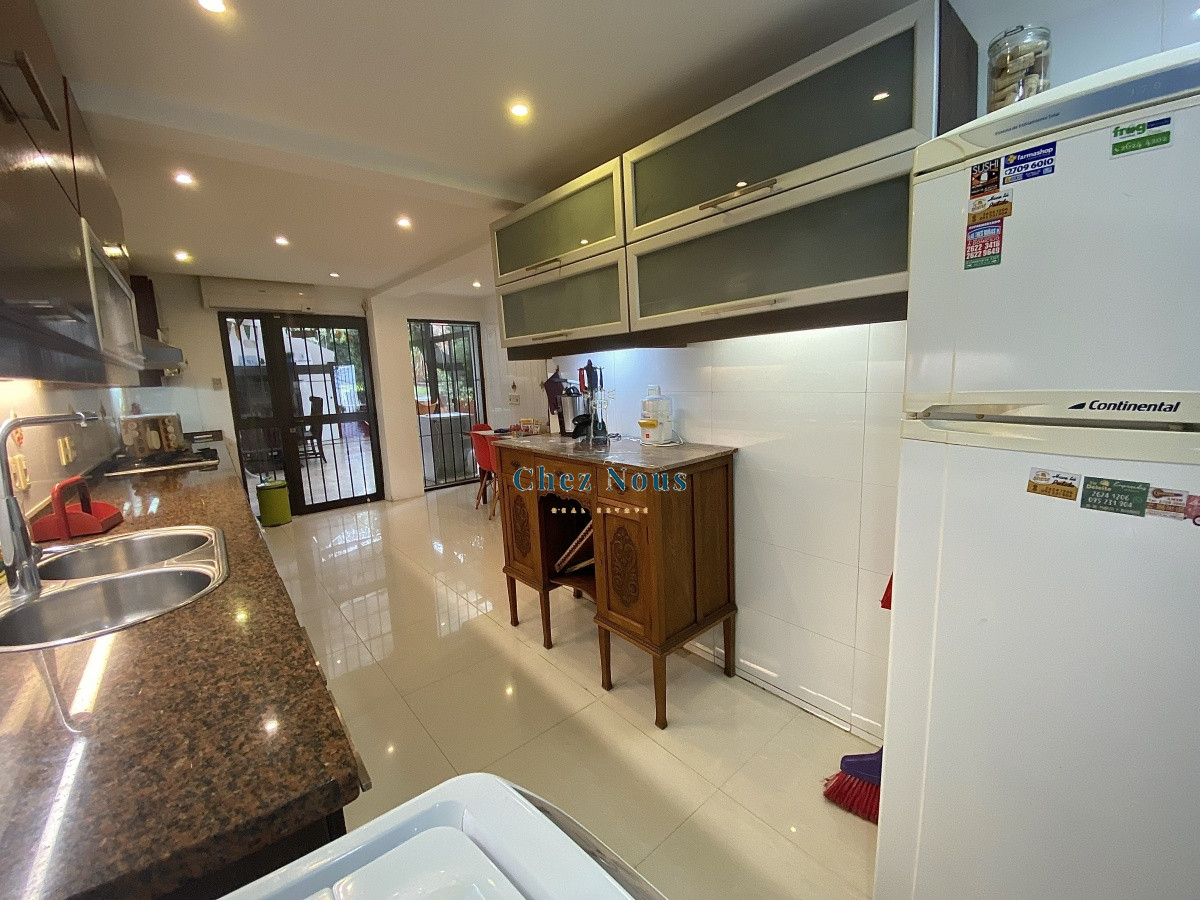 Apartamento ID.753 - Puerto del Buceo, 3 cuartos, 2 suites, servicio, jardin, vista veleros.