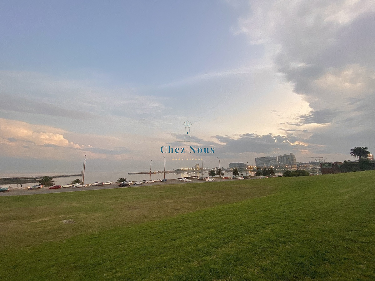 Apartamento ID.753 - Puerto del Buceo, 3 cuartos, 2 suites, servicio, jardin, vista veleros.