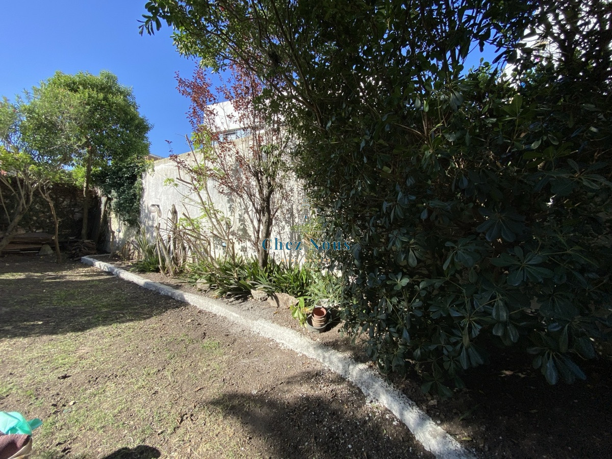 Apartamento ID.753 - Puerto del Buceo, 3 cuartos, 2 suites, servicio, jardin, vista veleros.