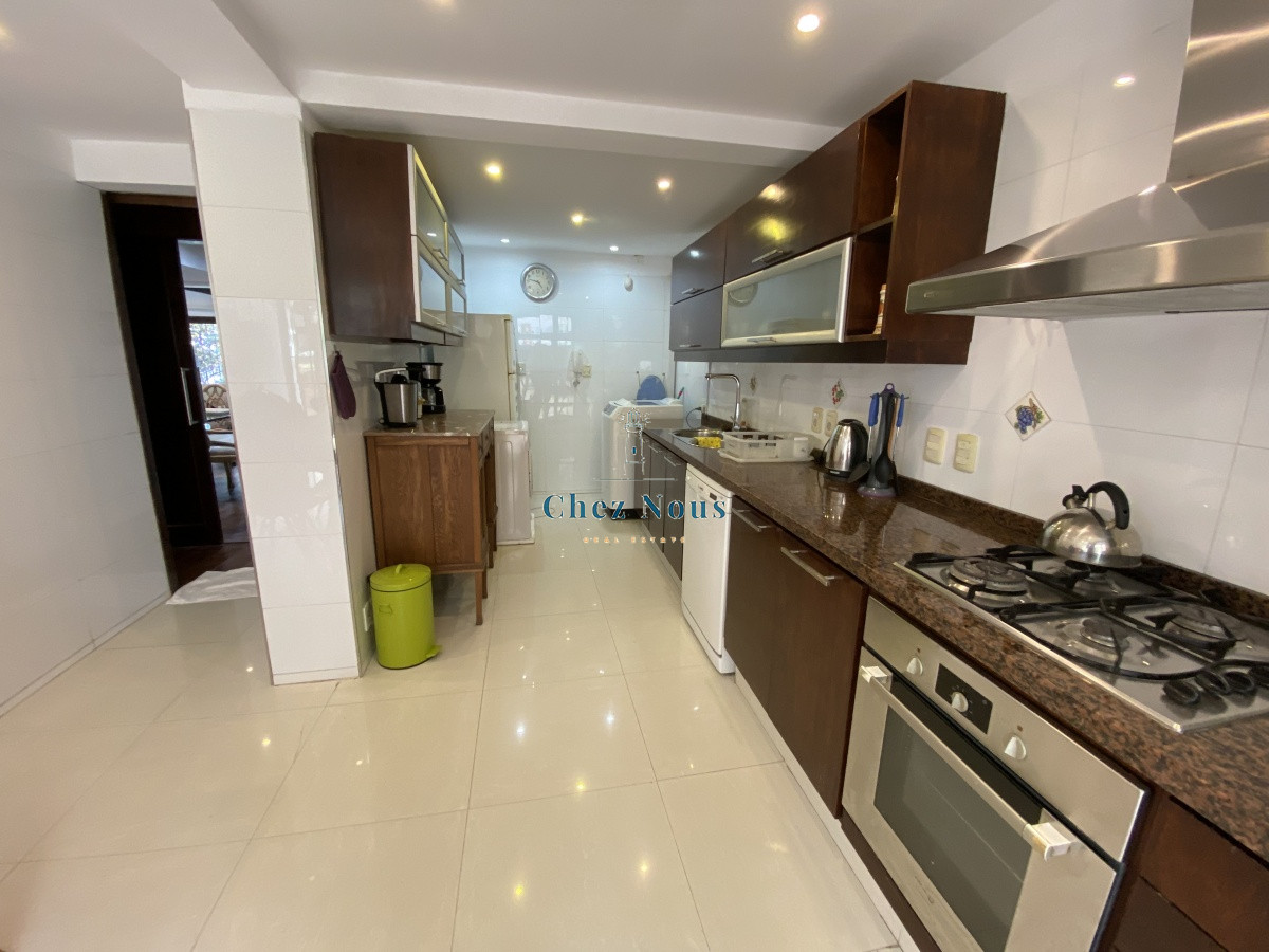Apartamento ID.753 - Puerto del Buceo, 3 cuartos, 2 suites, servicio, jardin, vista veleros.