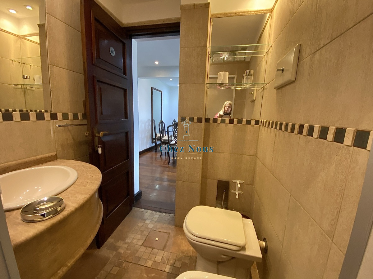 Apartamento ID.753 - Puerto del Buceo, 3 cuartos, 2 suites, servicio, jardin, vista veleros.