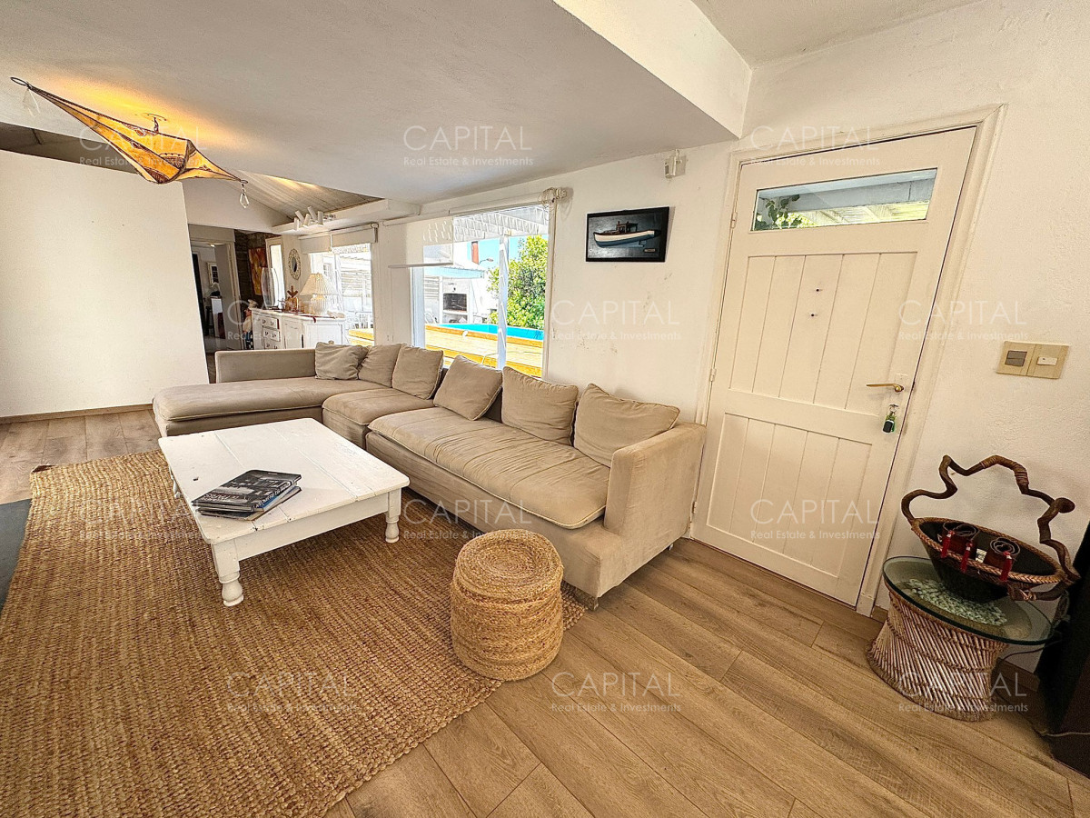 Casa ID.39351 - Casa alquiler 4 dormitorios, pileta, La Barra, Uruguay, 