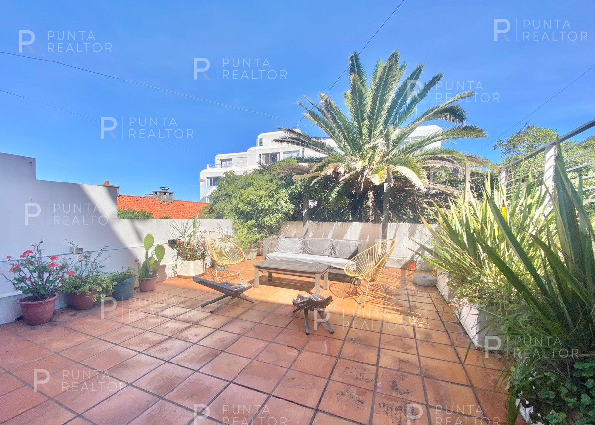 Apartamento ID.2012 - Apartamento en venta de 1 dormitorio en la Peninsula de Punta del Este, Uruguay
