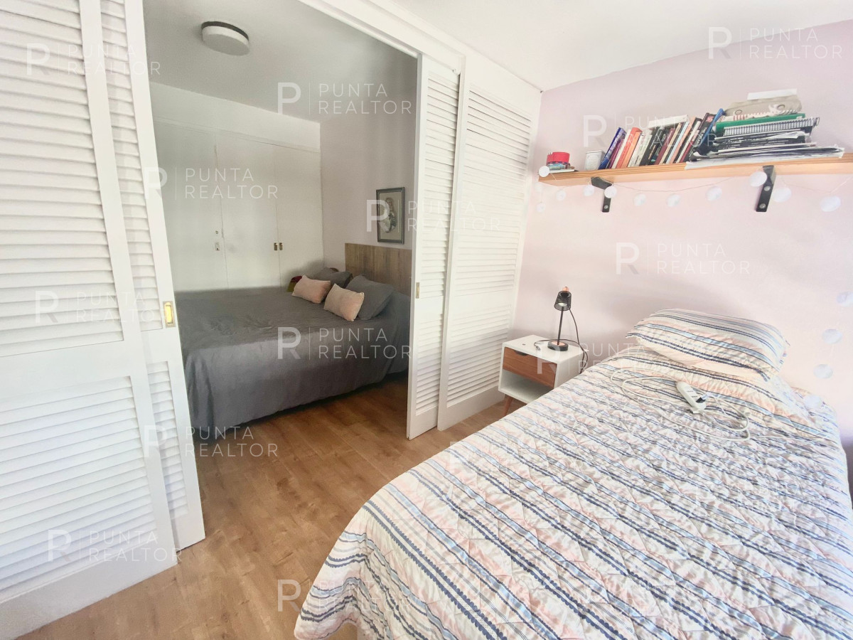 Apartamento ID.2015 - Departamento de 1 dormitorio y medio en venta, Punta del Este, Uruguay