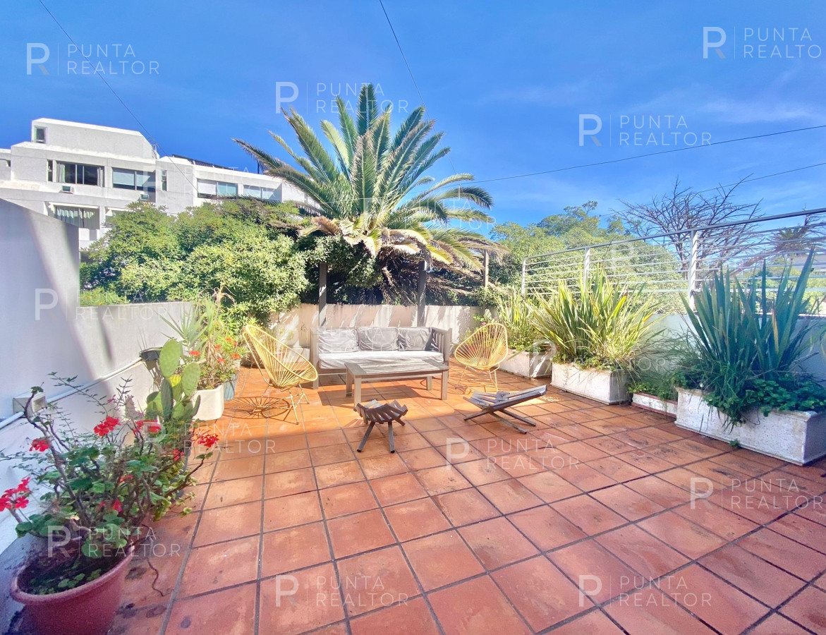 Apartamento ID.2012 - Apartamento en venta de 1 dormitorio en la Peninsula de Punta del Este, Uruguay