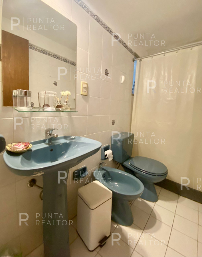Apartamento ID.2012 - Apartamento en venta de 1 dormitorio en la Peninsula de Punta del Este, Uruguay
