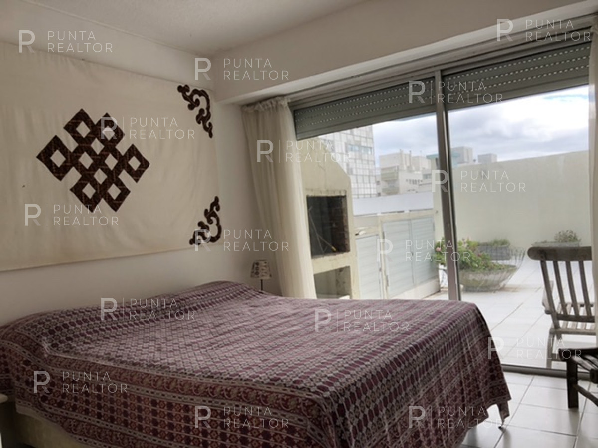 Apartamento ID.63 - Apartamento en venta en Península de Punta del Este, Uruguay