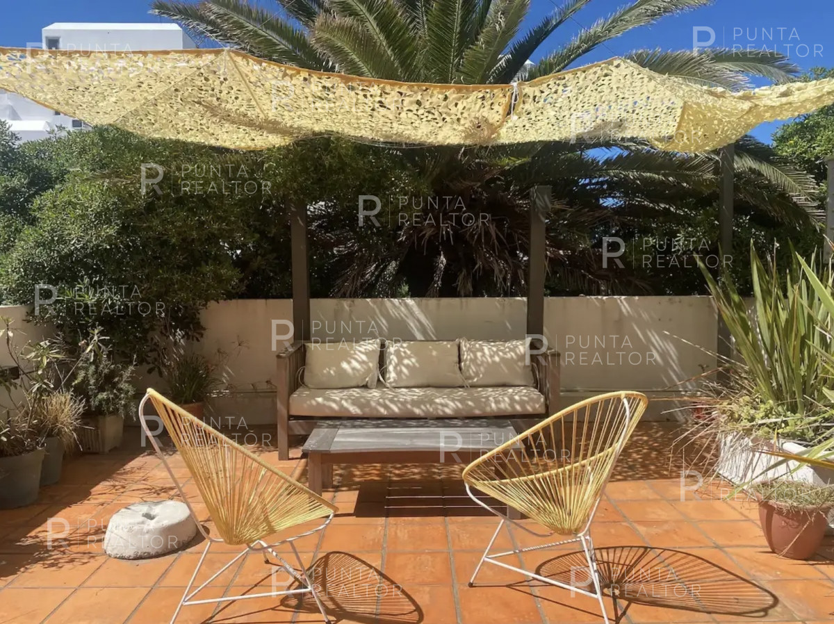 Apartamento ID.2012 - Apartamento en venta de 1 dormitorio en la Peninsula de Punta del Este, Uruguay
