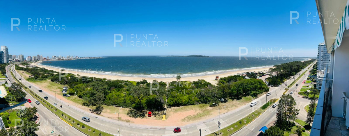 Apartamento ID.1873 - Apartamento 3 dormitorios en alquiler con espectacular vista al mar, Playa Mansa, Punta del Este, Uruguay