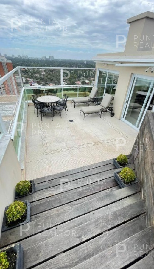 Apartamento ID.935 - Excelente penthouse en venta en Playa Mansa, Punta del Este, Uruguay