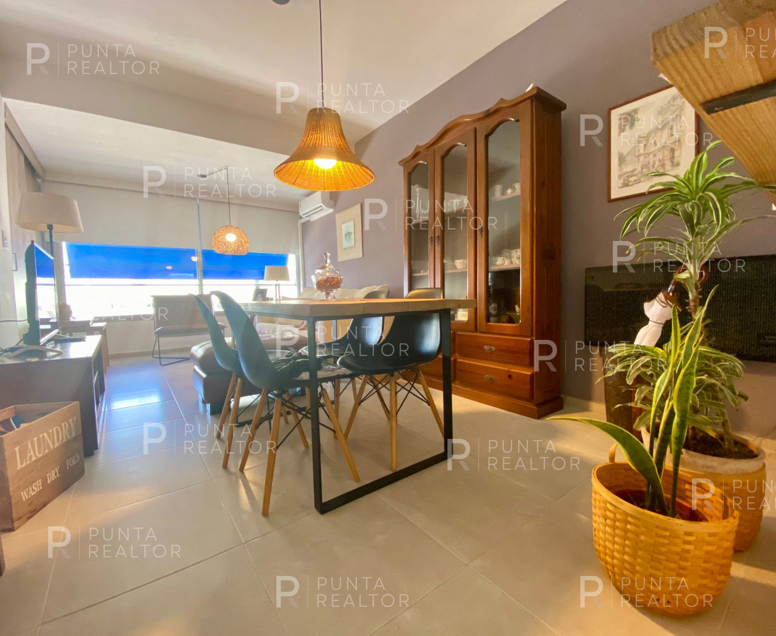 Apartamento ID.2015 - Departamento de 1 dormitorio y medio en venta, Punta del Este, Uruguay