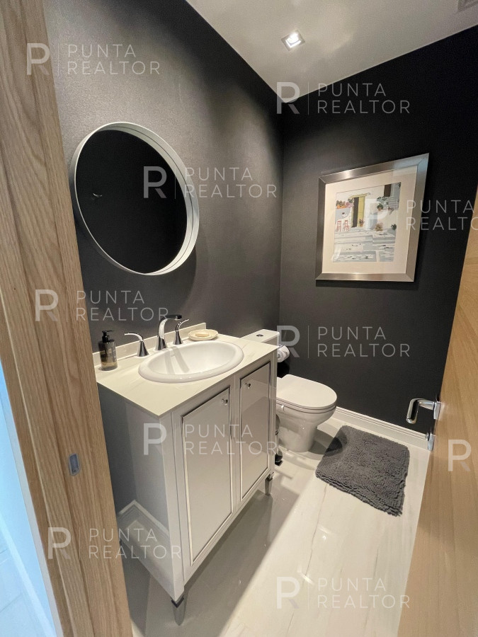 Apartamento ID.1879 - Apartamento en Fendi en alquiler Playa Mansa, Punta del Este, Uruguay
