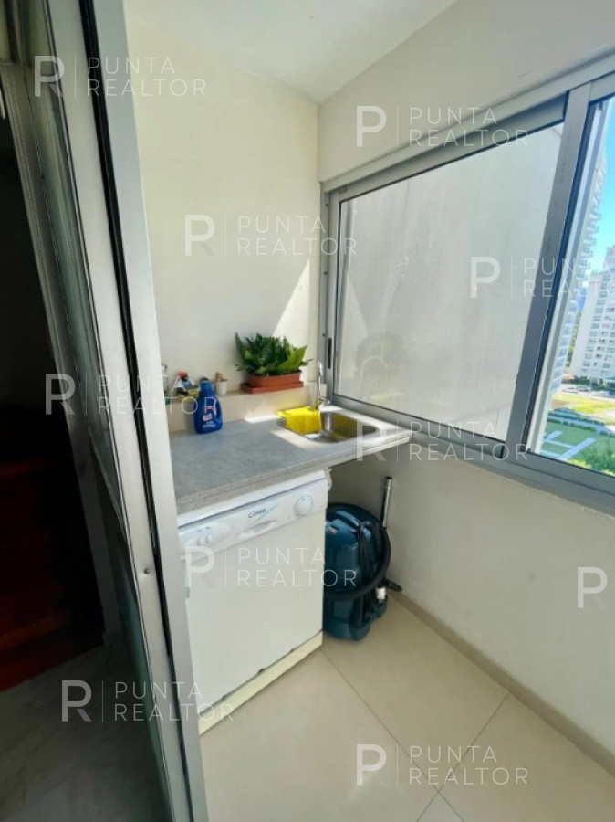 Apartamento ID.2029 - Departamento en venta de 3 dormitorios, Punta del Este , Uruguay