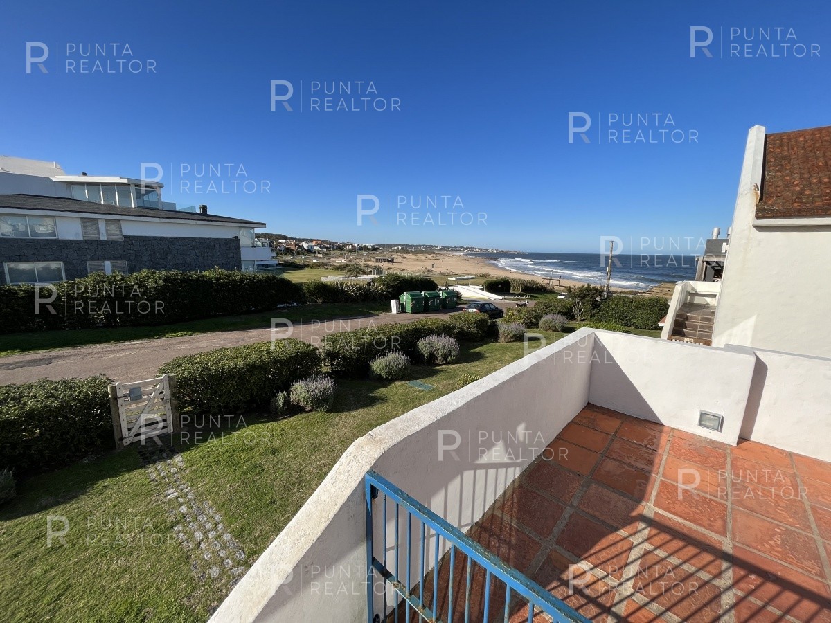 Apartamento ID.149 - Sobre Montoya, los mejores atardeceres!! vista al mar, La Barra, Uruguay