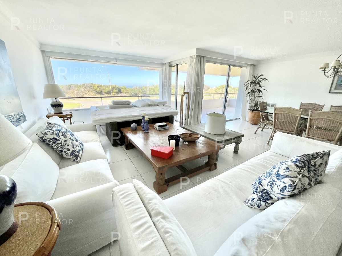 Apartamento ID.1762 - Apartamento alquiler 5 dormitorios Rincón del Indio, Punta del Este, Uruguay