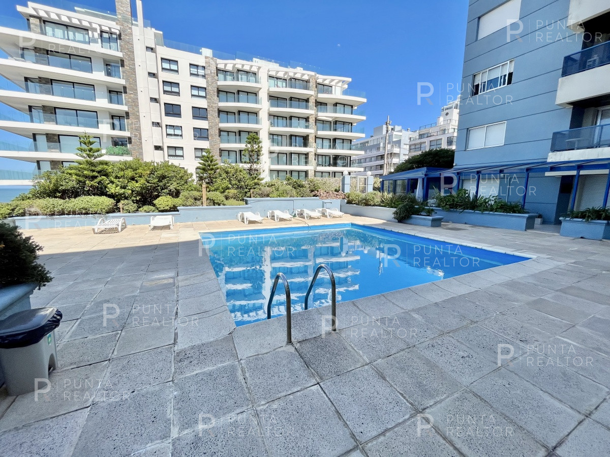 Apartamento ID.1614 - Apartamento de 3 dormitorios en El Emir, Punta del Este, Uruguay