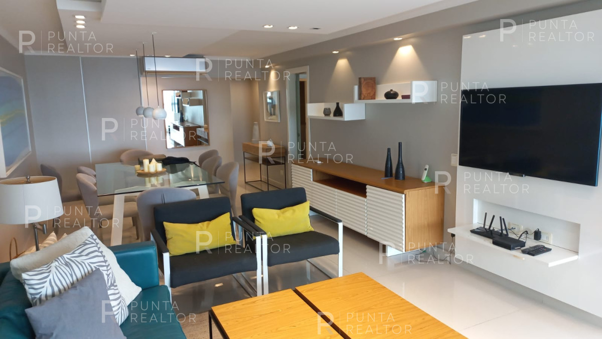 Apartamento ID.2391 - Departamento Alquiler 3 Dormitorios, Miami Boulevard, Playa Mansa, Punta del Este, Uruguay