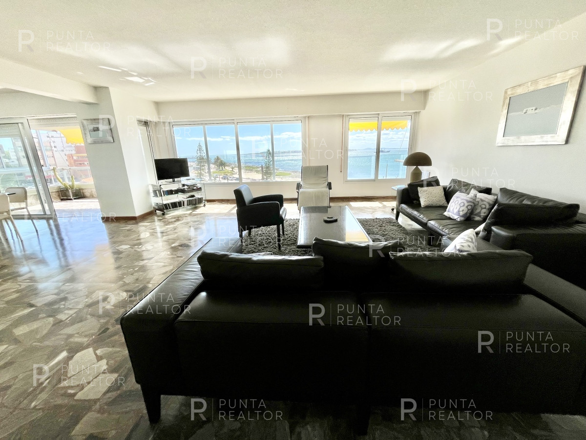 Apartamento ID.1891 - Departamento de 3 dormitorios en venta, Playa Mansa, Punta del Este, Uruguay