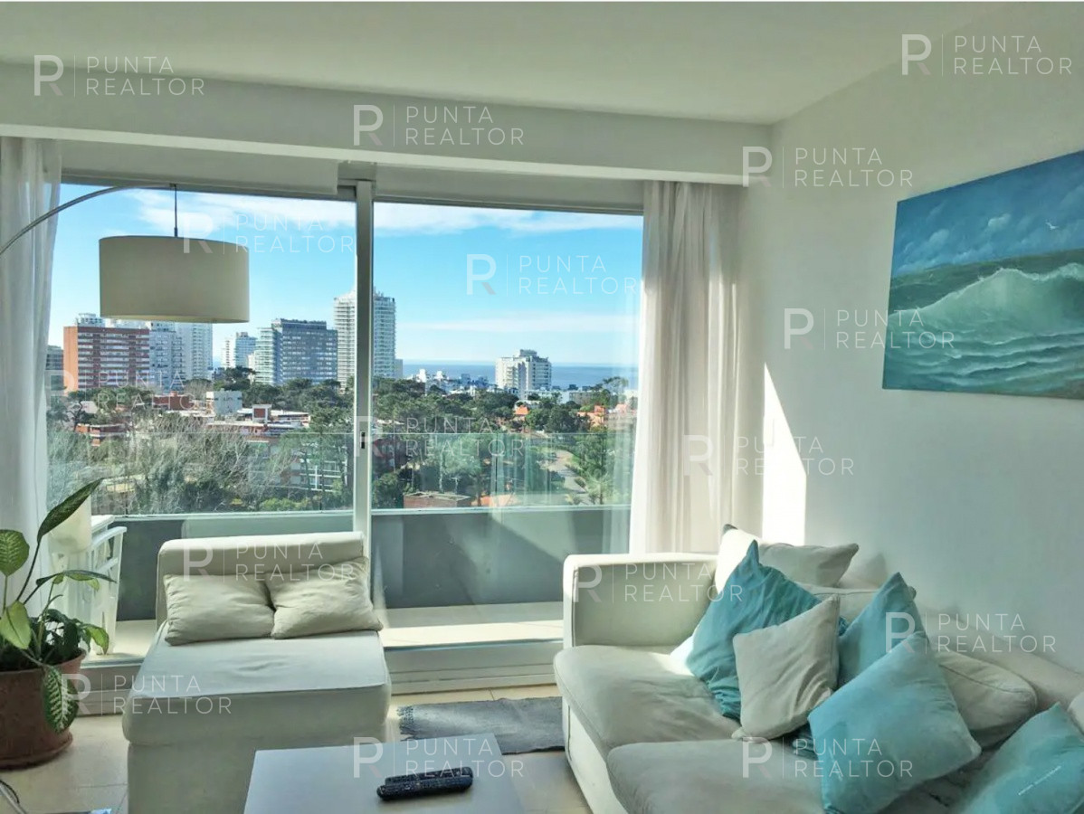 Apartamento ID.606 - Penthouse en venta en Playa Mansa, Punta del Este, Uruguay