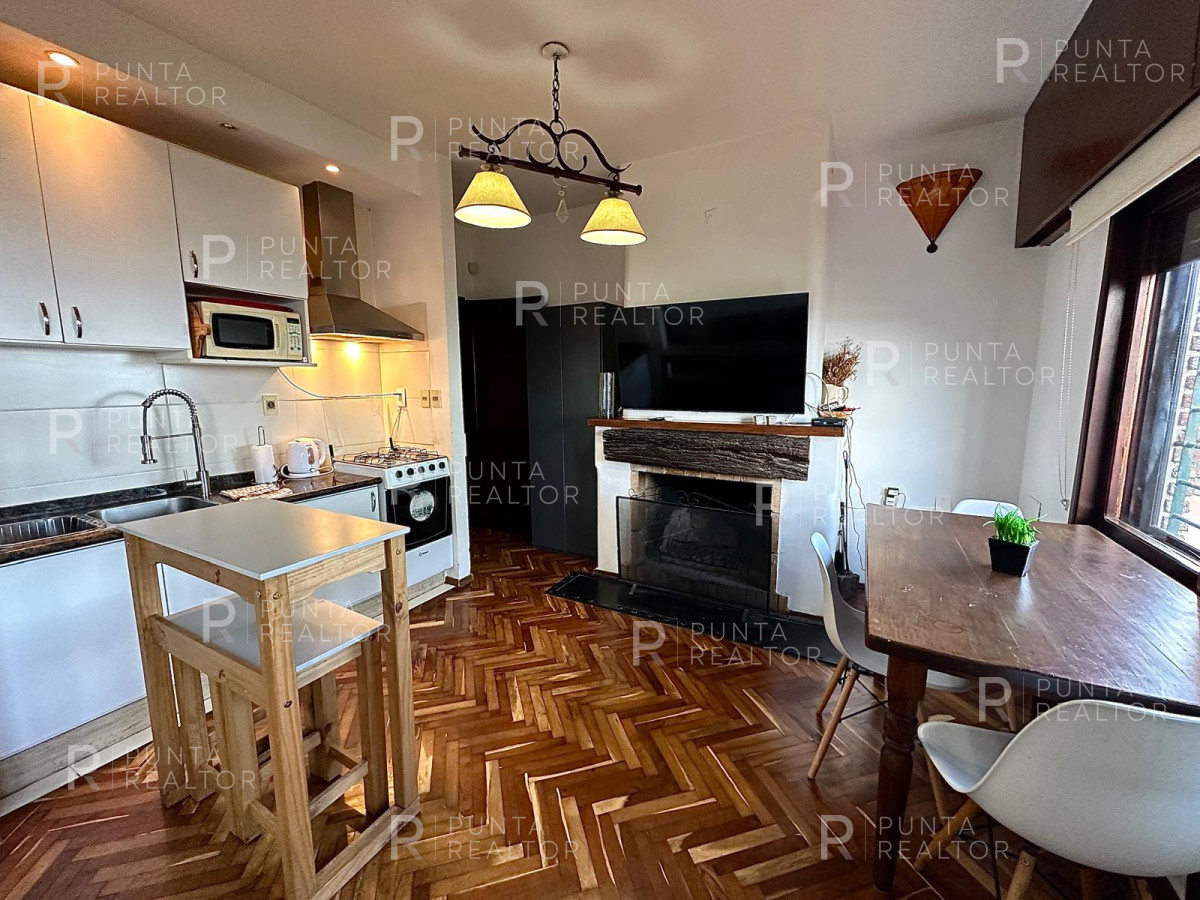 Apartamento ID.245 - Departamento alquiler 2 dormitorios, Puerto del Buceo, Pocitos, Rambla, Montevideo, Uruguay