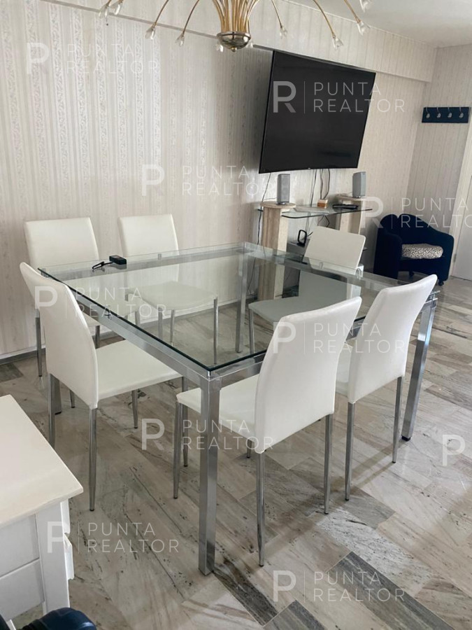 Apartamento ID.1387 - Venta de apartamento 3 Dormitorios, Playa Brava, Punta del Este