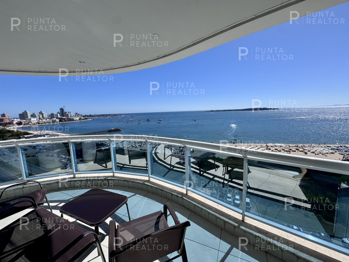 Apartamento ID.70 - Depatamento venta 4 dormitorios,  Playa Mansa, Punta del Este, Uruguay