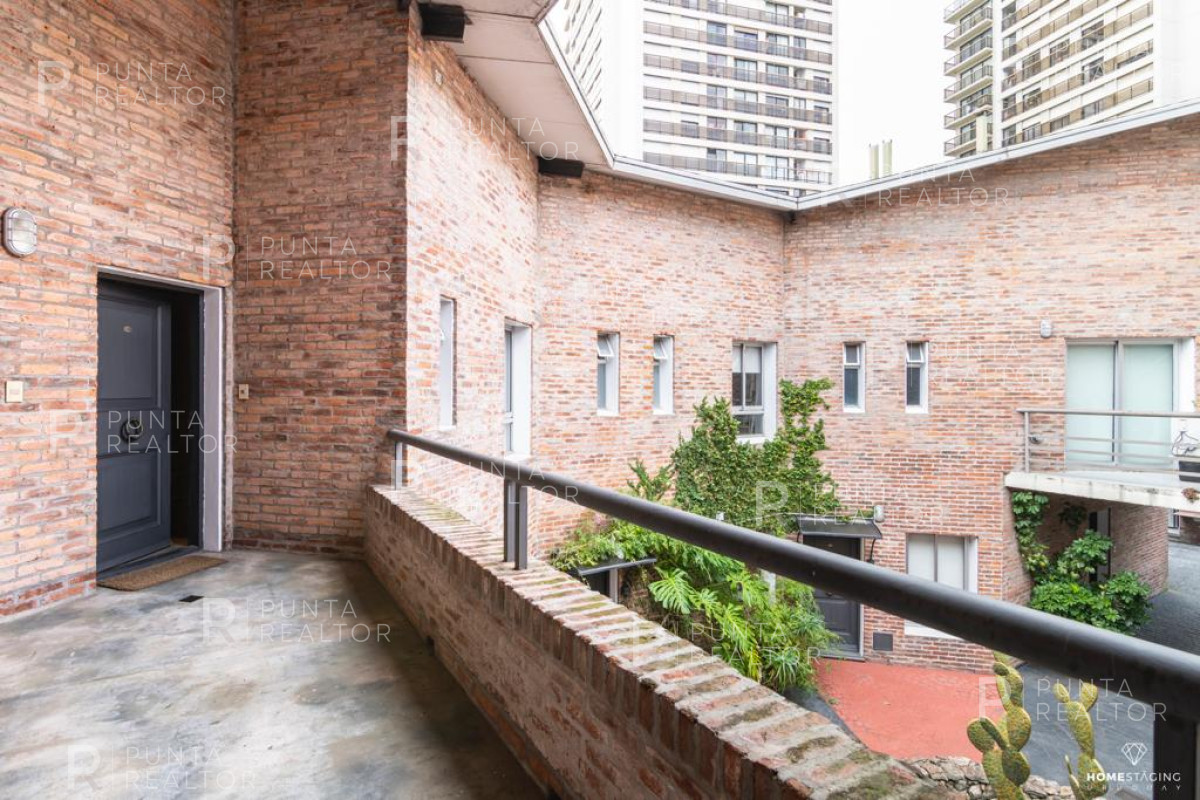 Apartamento ID.25 - Apartamento en alquiler en Puertito del Buceo, loft duplex, vistas veleros, garaje, lujo, aire acondicionado, terraza
