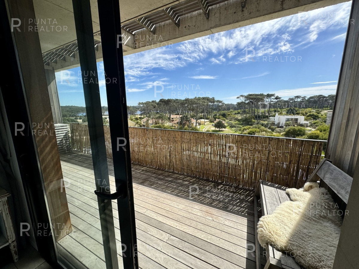 Apartamento ID.2218 - Penthouse Alquiler, 2 dormitorios, Manantiales, Uruguay