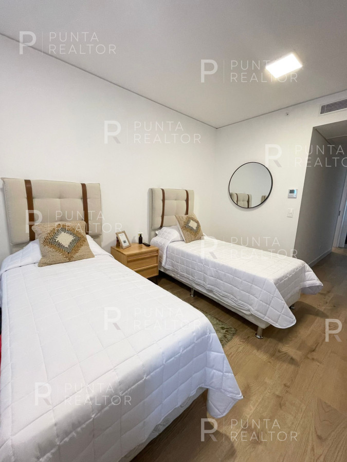 Apartamento ID.2258 - Departamento alquiler 2 dormitorios, Trump Tower, Punta del Este, Uruguay