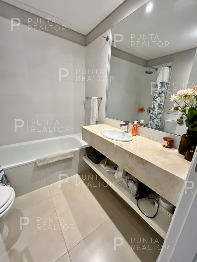 Apartamento ID.2171 - Departamento Alquiler, 2 dormitorios,  La Barra, Uruguay