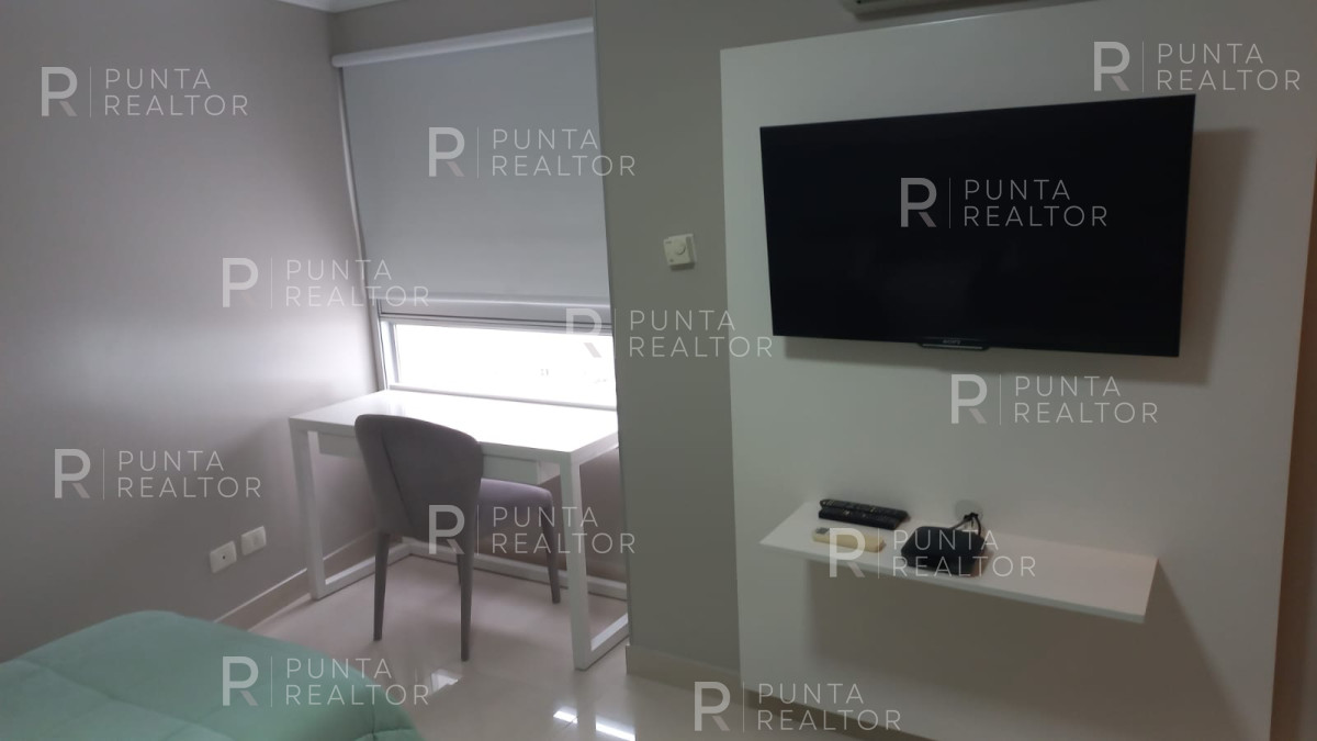 Apartamento ID.2391 - Departamento Alquiler 3 Dormitorios, Miami Boulevard, Playa Mansa, Punta del Este, Uruguay