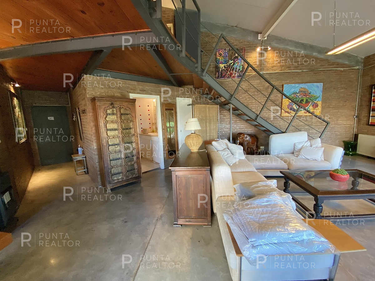 Apartamento ID.25 - Apartamento en alquiler en Puertito del Buceo, loft duplex, vistas veleros, garaje, lujo, aire acondicionado, terraza