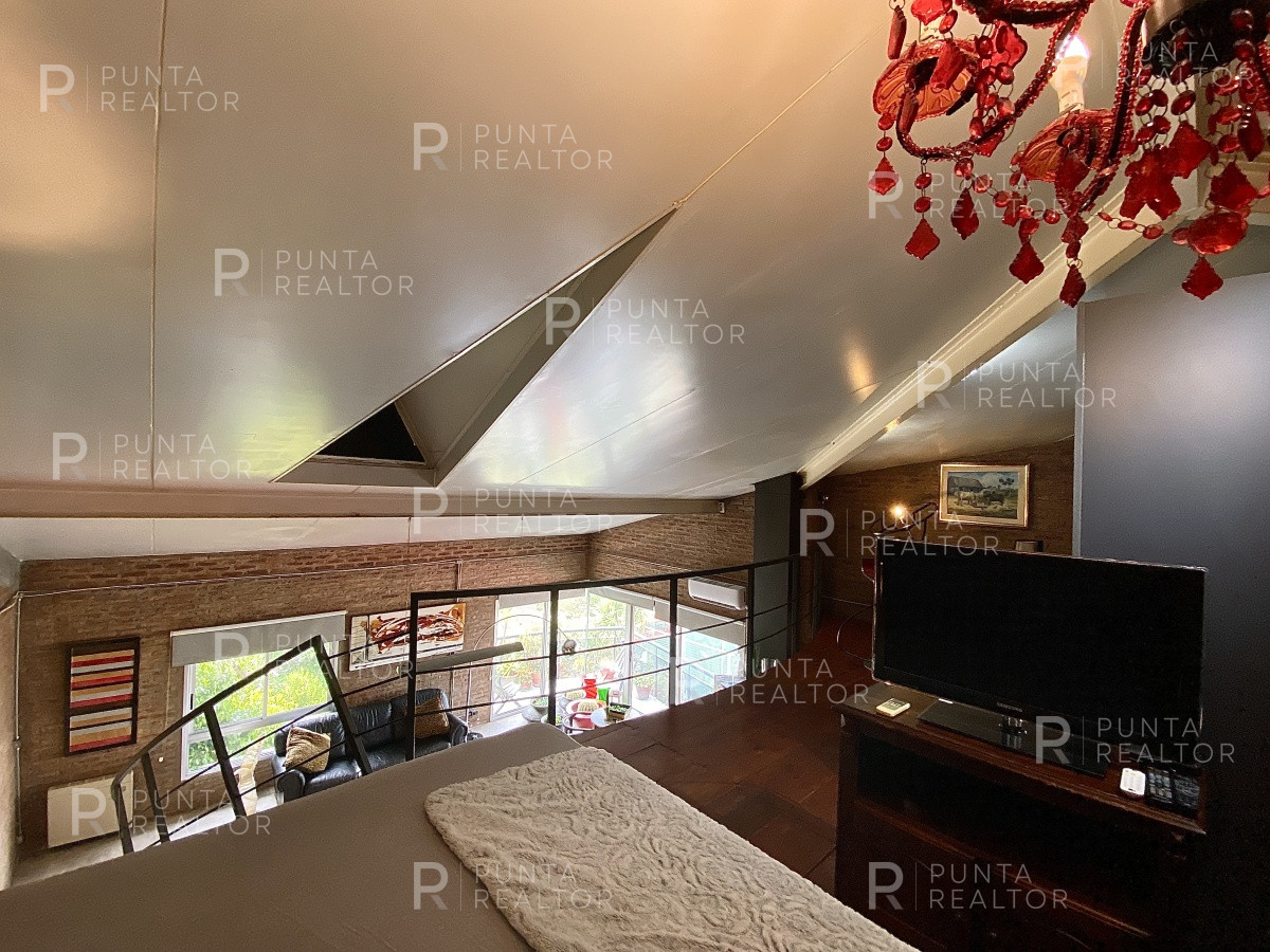 Apartamento ID.25 - Apartamento en alquiler en Puertito del Buceo, loft duplex, vistas veleros, garaje, lujo, aire acondicionado, terraza
