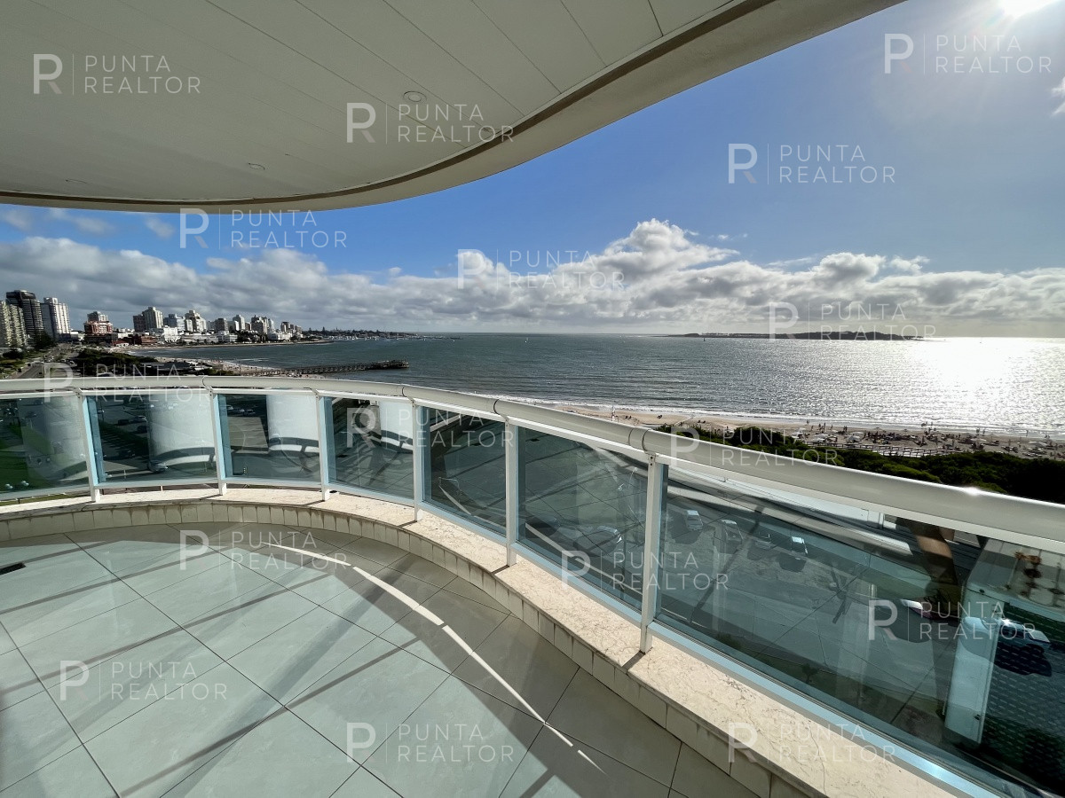 Apartamento ID.994 - Departamento venta 4 dormitorios Punta del Este, Playa Mansa, Uruguay