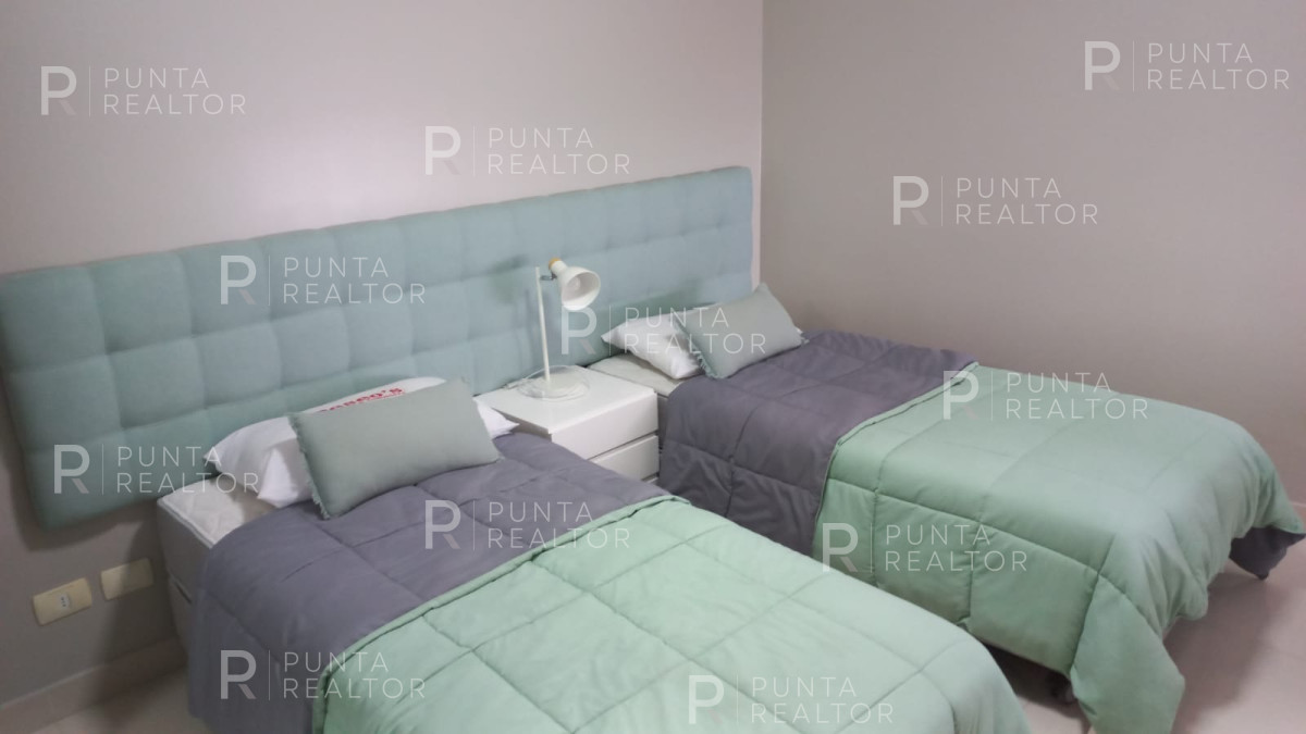 Apartamento ID.2391 - Departamento Alquiler 3 Dormitorios, Miami Boulevard, Playa Mansa, Punta del Este, Uruguay